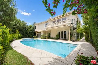 2285 Worthing Lane, Los Angeles, CA 90077