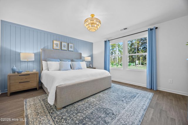 1006 Brooke Ridge Lane, Southport, NC 28461