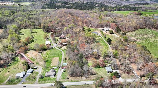 11267 E Cherokee Drive, Ball Ground, GA 30107