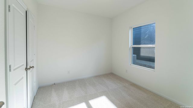 11106 SCHMIDT LN, Converse, TX 78109