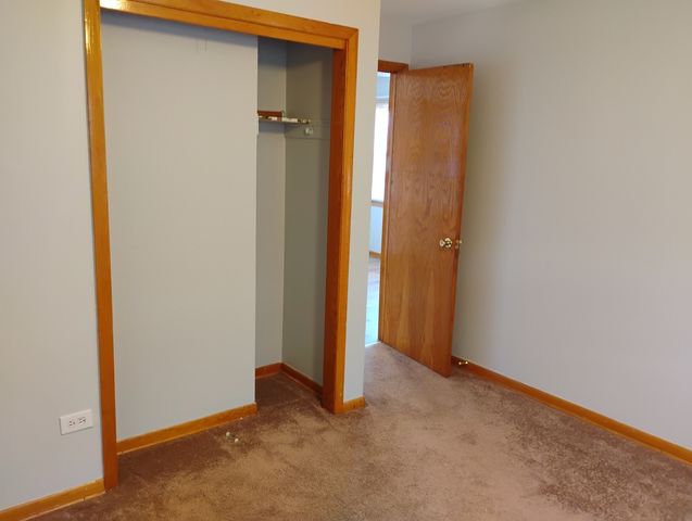 6237 S Kedvale Avenue 2, Chicago, IL 60629
