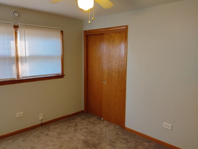 6237 S Kedvale Avenue 2, Chicago, IL 60629