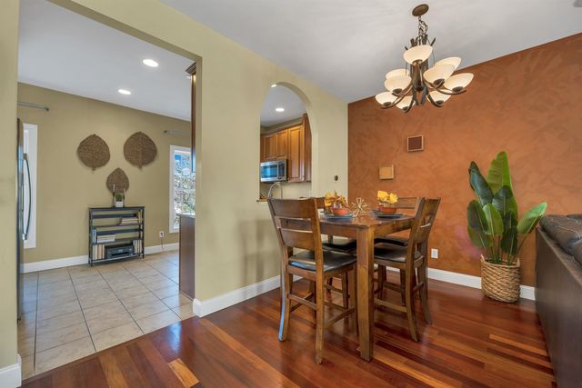 17 River Front Dr Unit 3, Manchester, NH 03102