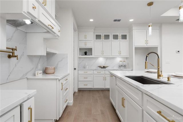 2201 Cardinal Street, Weslaco, TX 78596