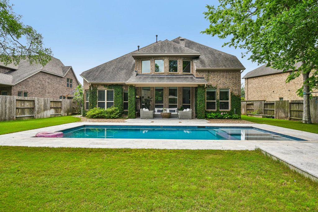 5306 Linden Field Court, Sugar Land, TX 77479