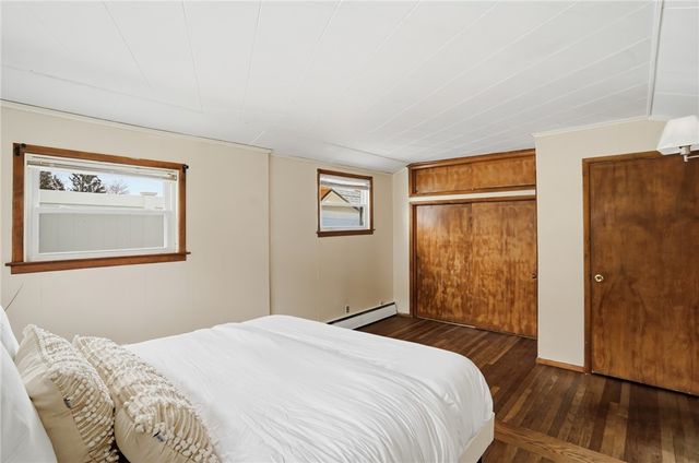 11 Cedar Drive, Bristol, RI 02809