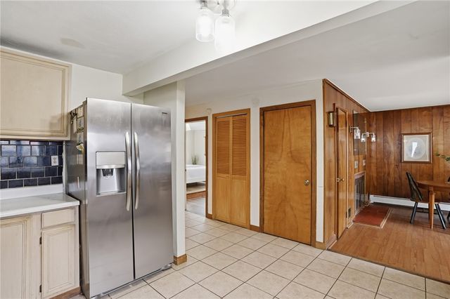 11 Cedar Drive, Bristol, RI 02809