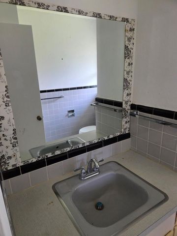 1133 25th Avenue N, Texas City, TX 77590