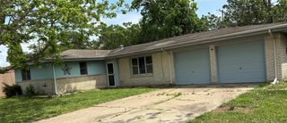 1133 25th Avenue N, Texas City, TX 77590