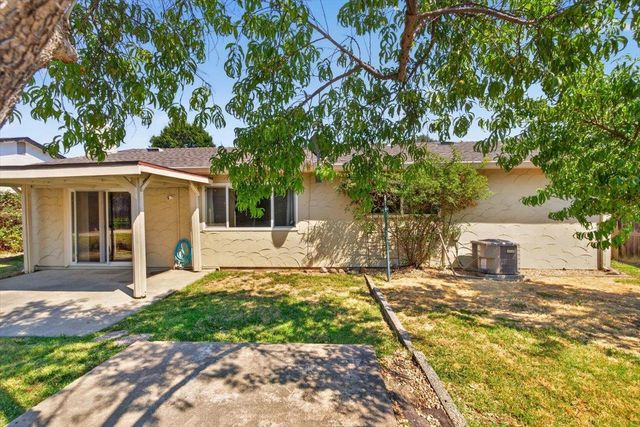 4049 Farmer Way, North Highlands, CA 95660