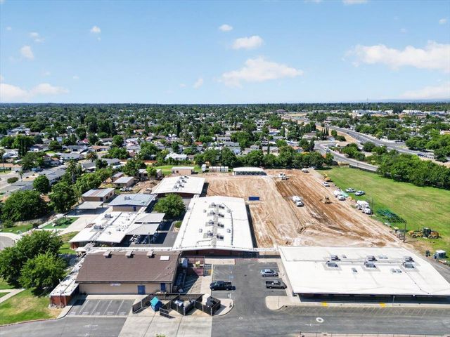 4049 Farmer Way, North Highlands, CA 95660