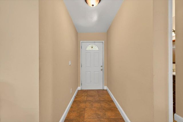 4049 Farmer Way, North Highlands, CA 95660