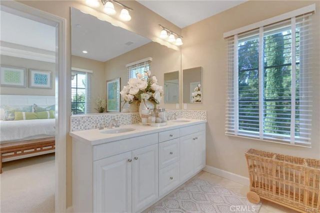 60 Bianco, Irvine, CA 92618