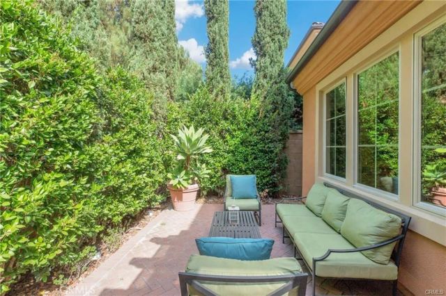 60 Bianco, Irvine, CA 92618