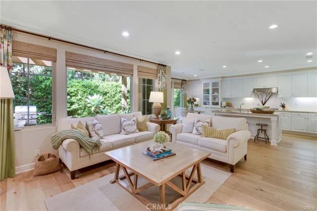 60 Bianco, Irvine, CA 92618