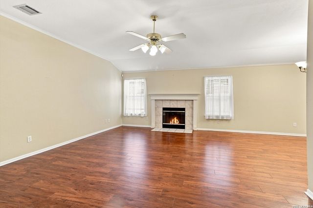 20619 Gathering Oak, San Antonio, TX 78258