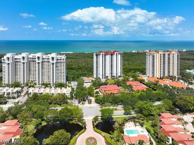 7225 Pelican Bay BLVD 203, Naples, FL 34108