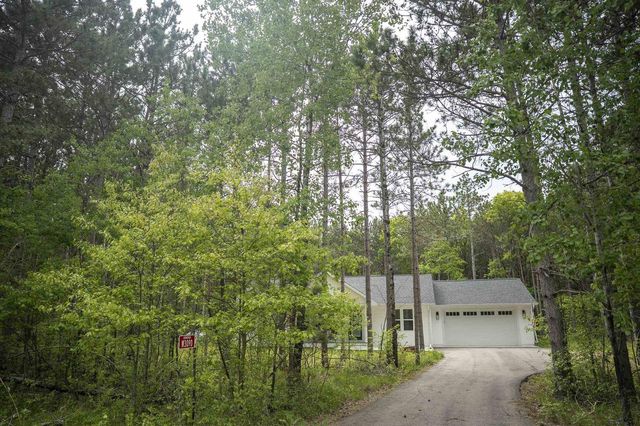 W3090 Yellow Banks Trail, Nekoosa, WI 54457