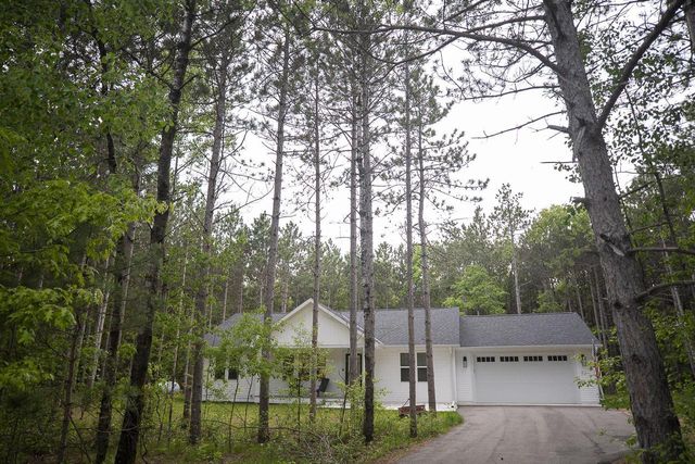 W3090 Yellow Banks Trail, Nekoosa, WI 54457