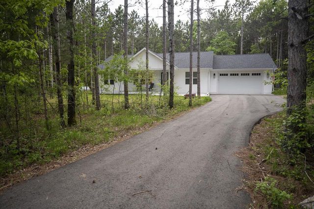 W3090 Yellow Banks Trail, Nekoosa, WI 54457