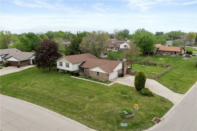 2341 Clubside Drive, Beavercreek, OH 45431