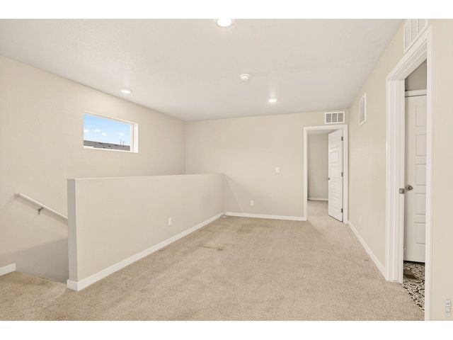 307 Penguin St, Johnstown, CO 80534