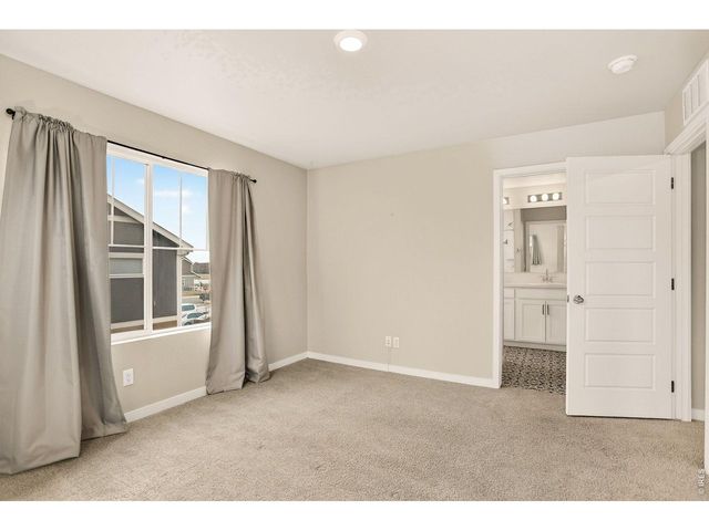 307 Penguin St, Johnstown, CO 80534