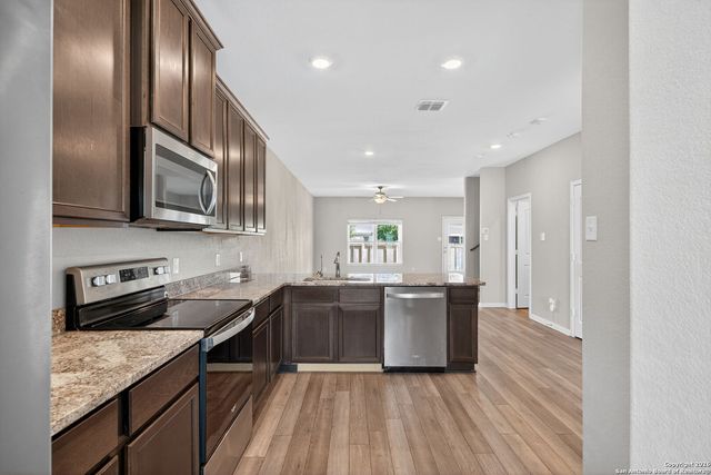 6406 Underwood Way, San Antonio, TX 78252