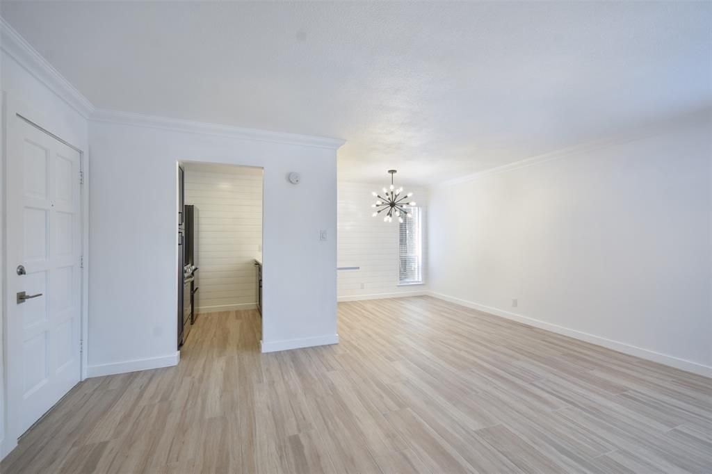 3431 North Hills DR 126, Austin, TX 78731