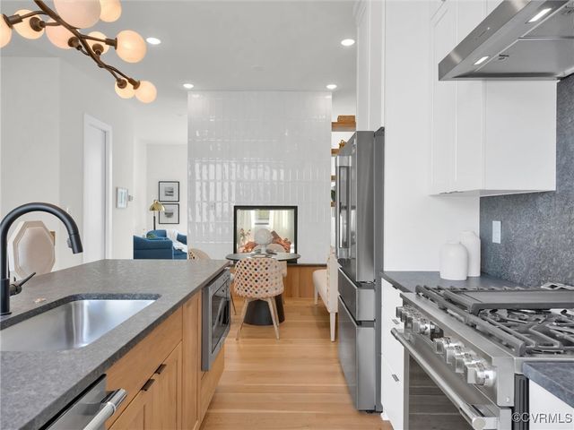 4507 Colonial Place Aly, Richmond, VA 23221