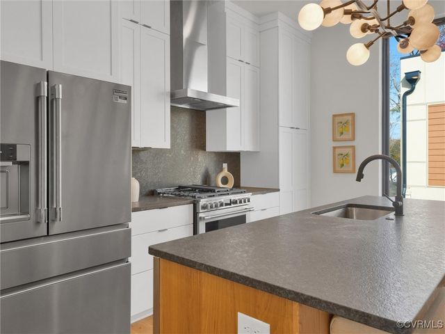 4507 Colonial Place Aly, Richmond, VA 23221