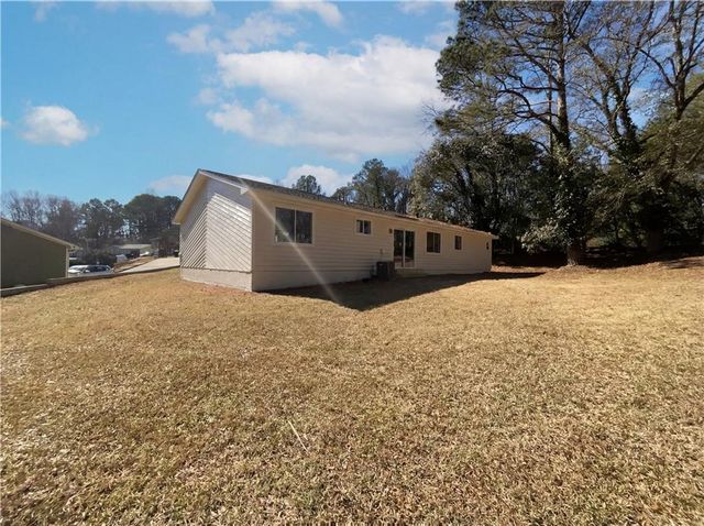 1355 Fern Hill Drive, Lawrenceville, GA 30044