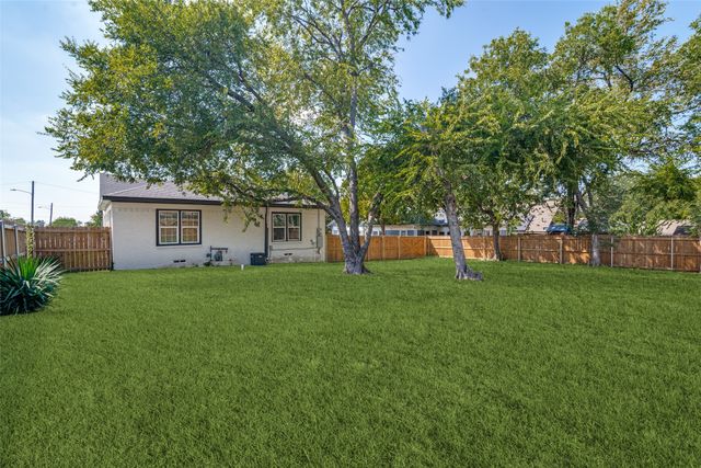 718 Grandview Avenue, Dallas, TX 75223