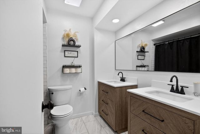 15 CLUB RIDGE LN, Willingboro, NJ 08046