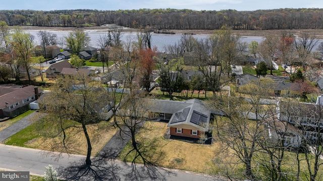 15 CLUB RIDGE LN, Willingboro, NJ 08046