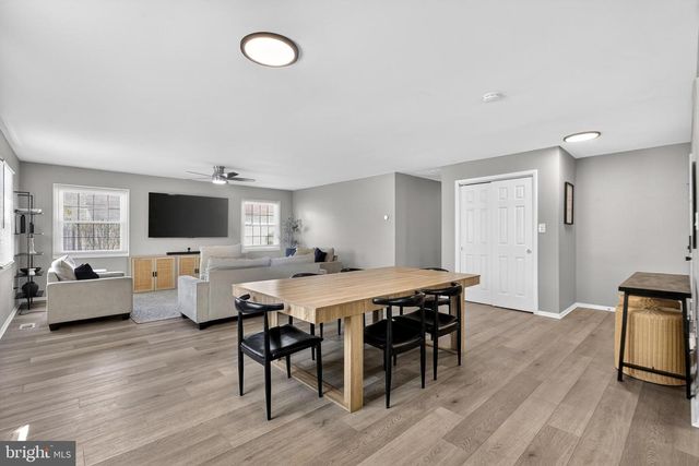 15 CLUB RIDGE LN, Willingboro, NJ 08046