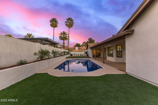 6118 E BLANCHE Drive, Scottsdale, AZ 85254