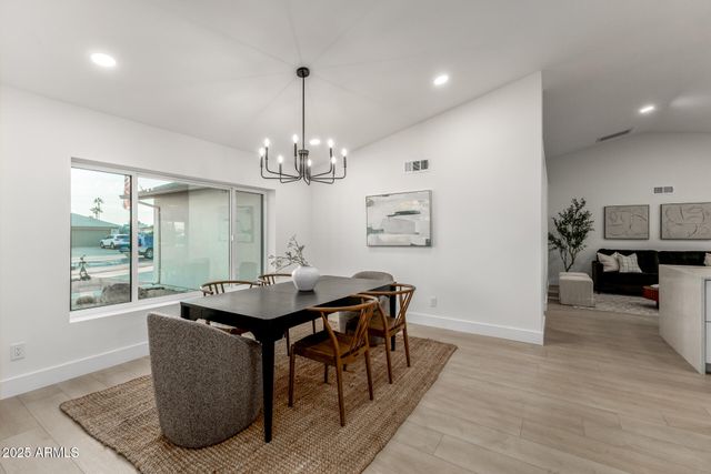 6118 E BLANCHE Drive, Scottsdale, AZ 85254