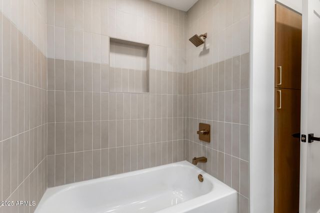 6118 E BLANCHE Drive, Scottsdale, AZ 85254