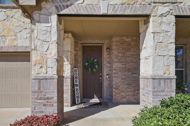 10213 Fox Grove Court, Fort Worth, TX 76131