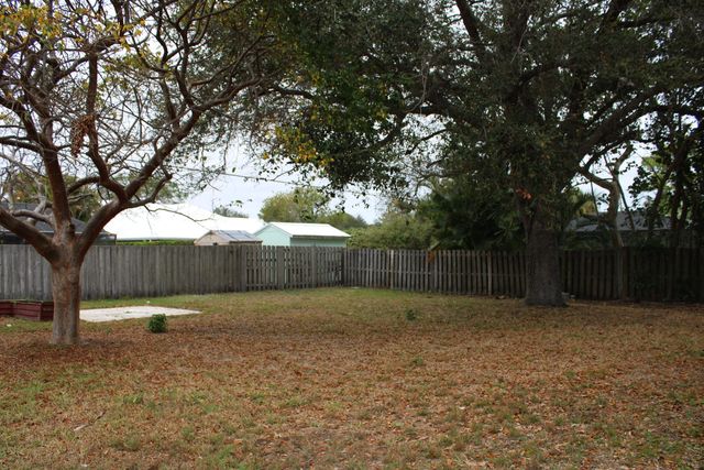 2533 SE Grand Drive, Port St. Lucie, Port St Lucie, FL 34952