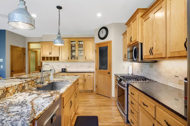 6390 Langer Lane, Lino Lakes, MN 55038