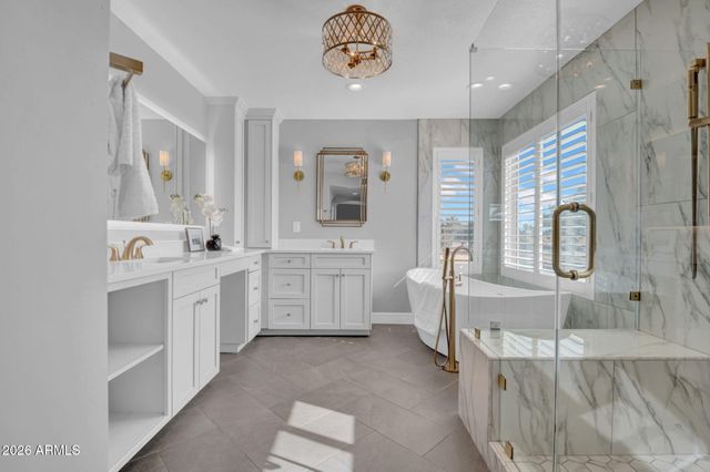 5715 E BEVERLY Lane, Scottsdale, AZ 85254