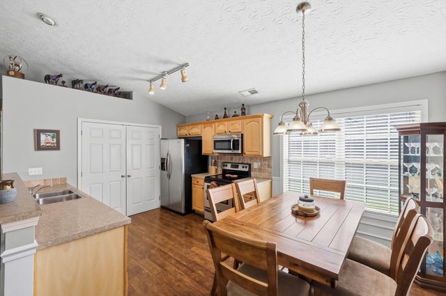 321 Loblolly Court, Lexington, KY 40514