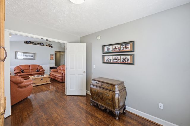 321 Loblolly Court, Lexington, KY 40514