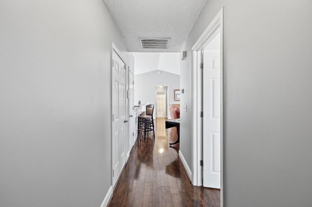 321 Loblolly Court, Lexington, KY 40514