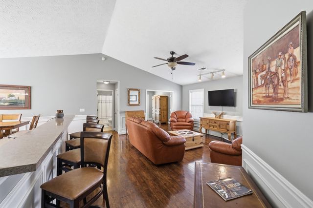 321 Loblolly Court, Lexington, KY 40514