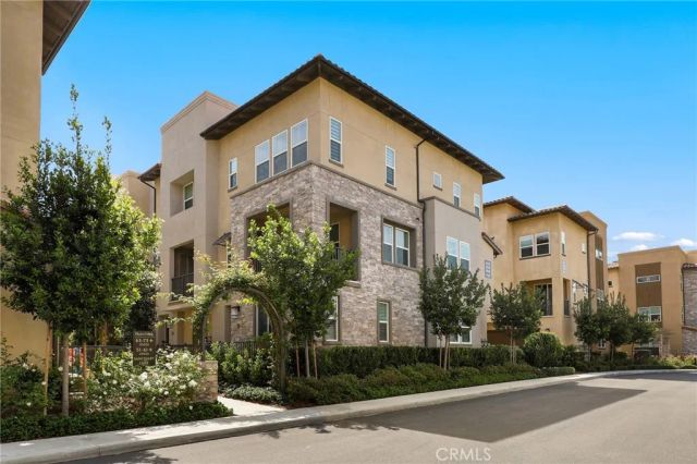 55 Sanctuary Lane, Mission Viejo, CA 92692