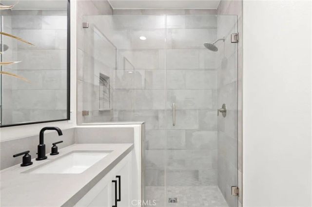 55 Sanctuary Lane, Mission Viejo, CA 92692