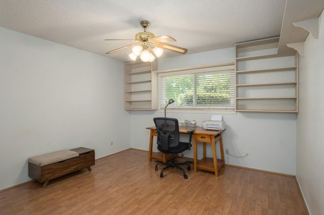 654 W Celeste, Fresno, CA 93704